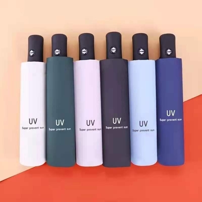 Reisgelegenheid Drievoudig paraplu met UV-zonnebrandcrème en regenbeschermingsoplossingen