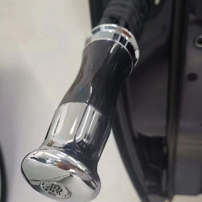 Handmatig openen 24 inch 8K Golf paraplu met onderscheidend ontwerp en glasvezel schacht