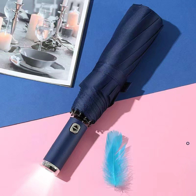 Polyester LED licht vouwde paraplu voor volwassenen automatisch open en sluiten functie
