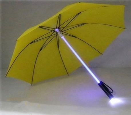 23 inch 8K LED Light Up paraplu met 105cm open diameter en sneldrogend Pongee stof