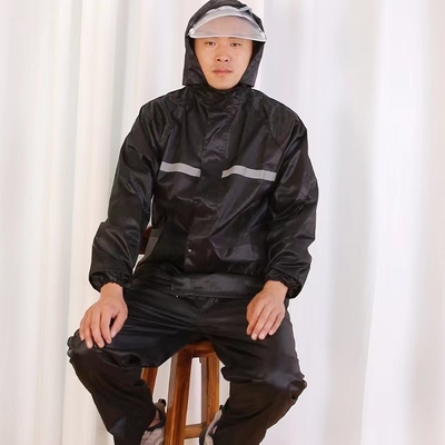 Persoonlijke regenjas zwart blauw polyester polyester PVC-coating voor mannen voor het rijden op een motor