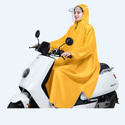 Stylische elektrische fiets poncho voor mannen en vrouwen in 100% polyester pongee