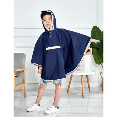 Kinderdagverblijfsleerlingen Regengereedschap Regenjas voor kinderen met schooltas Schattige cartoon poncho