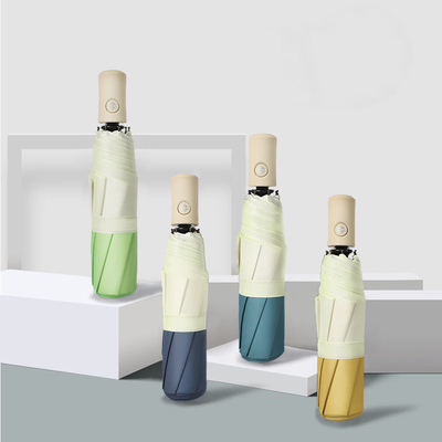 Rubber coated handle gift triple fold paraplu met aangepaste ontwerpen logo printing