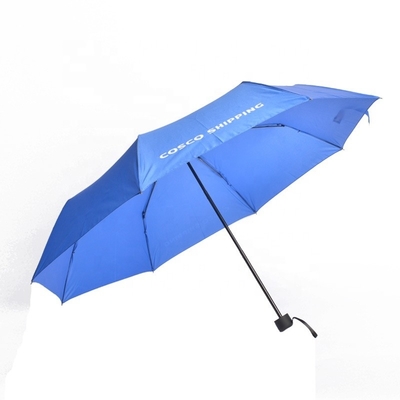 Custom Logo Drievoudig paraplu Polyester Regen en zon Gevouwen paraplu voor reisvoorzieningen